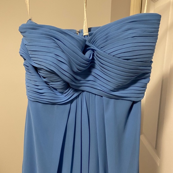 Blue dress - Picture 4 of 5